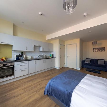 Apartment 7, Isabella House, Aparthotel, By Rentmyhouse Hereford Extérieur photo