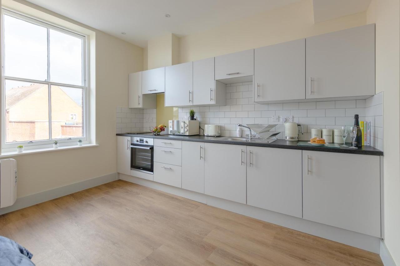 Apartment 7, Isabella House, Aparthotel, By Rentmyhouse Hereford Extérieur photo