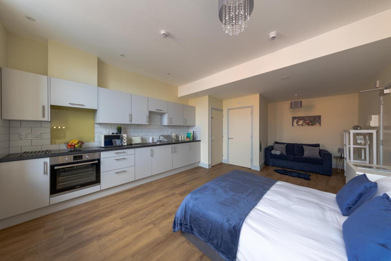 Apartment 7, Isabella House, Aparthotel, By Rentmyhouse Hereford Extérieur photo