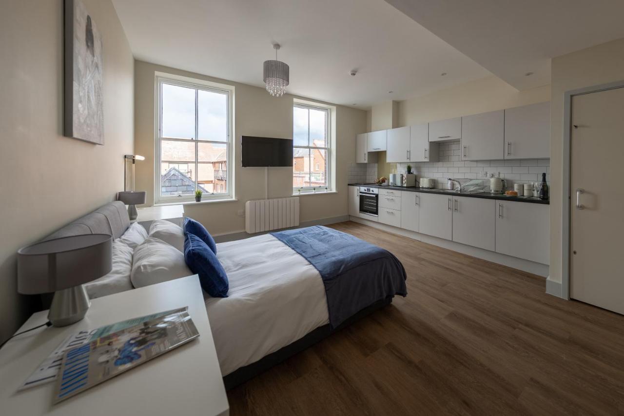 Apartment 7, Isabella House, Aparthotel, By Rentmyhouse Hereford Extérieur photo