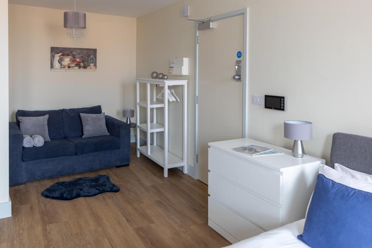 Apartment 7, Isabella House, Aparthotel, By Rentmyhouse Hereford Extérieur photo